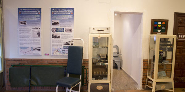 Detalle expo Medicina en interior Terminal Histórica